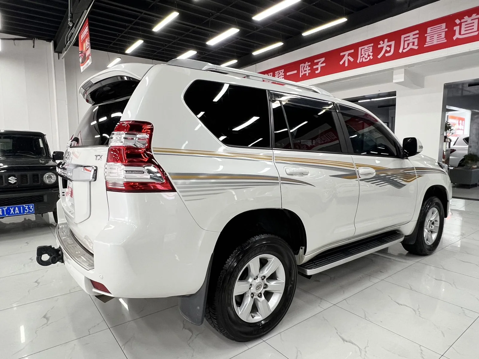 丰田 普拉多 2016款 2.7L 自动标准版 (015077) · 实拍 6