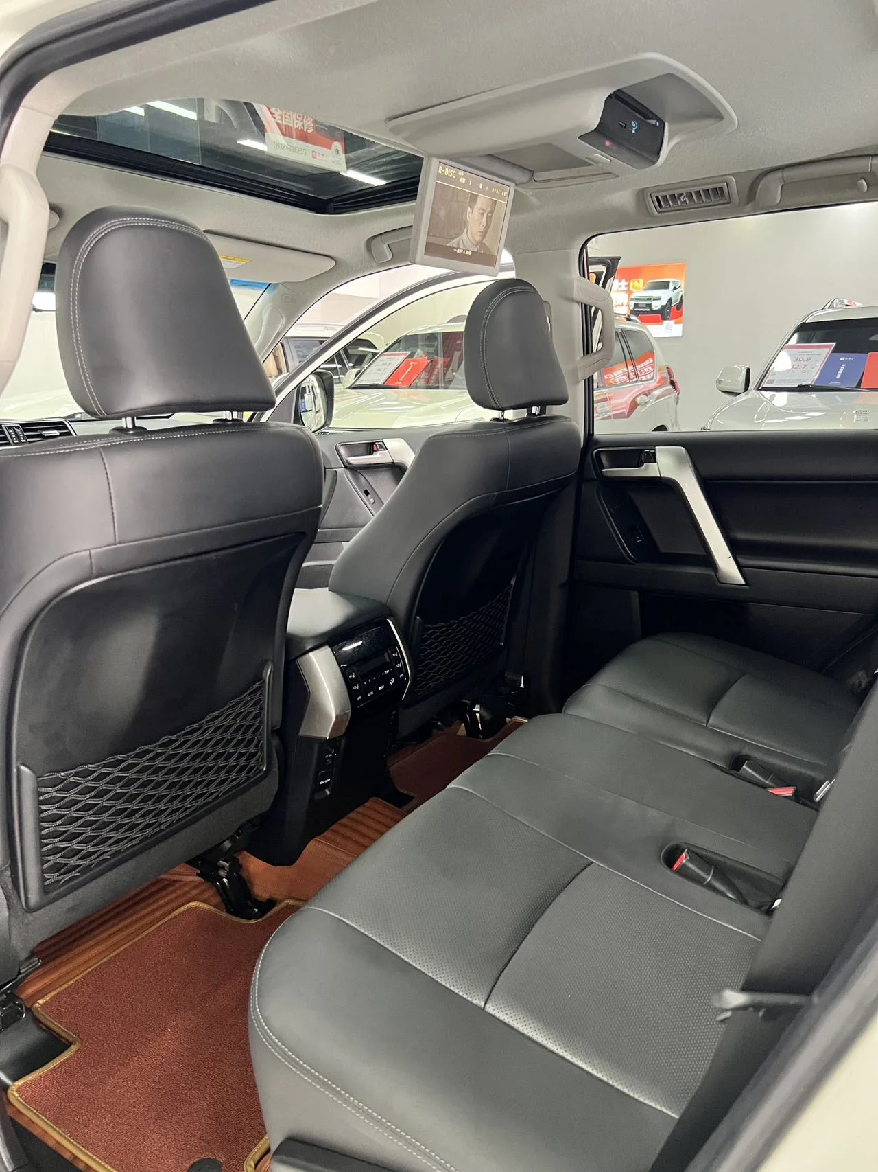 丰田 普拉多 2018款 3.5L 自动VX NAVI (060461) · 实拍 8