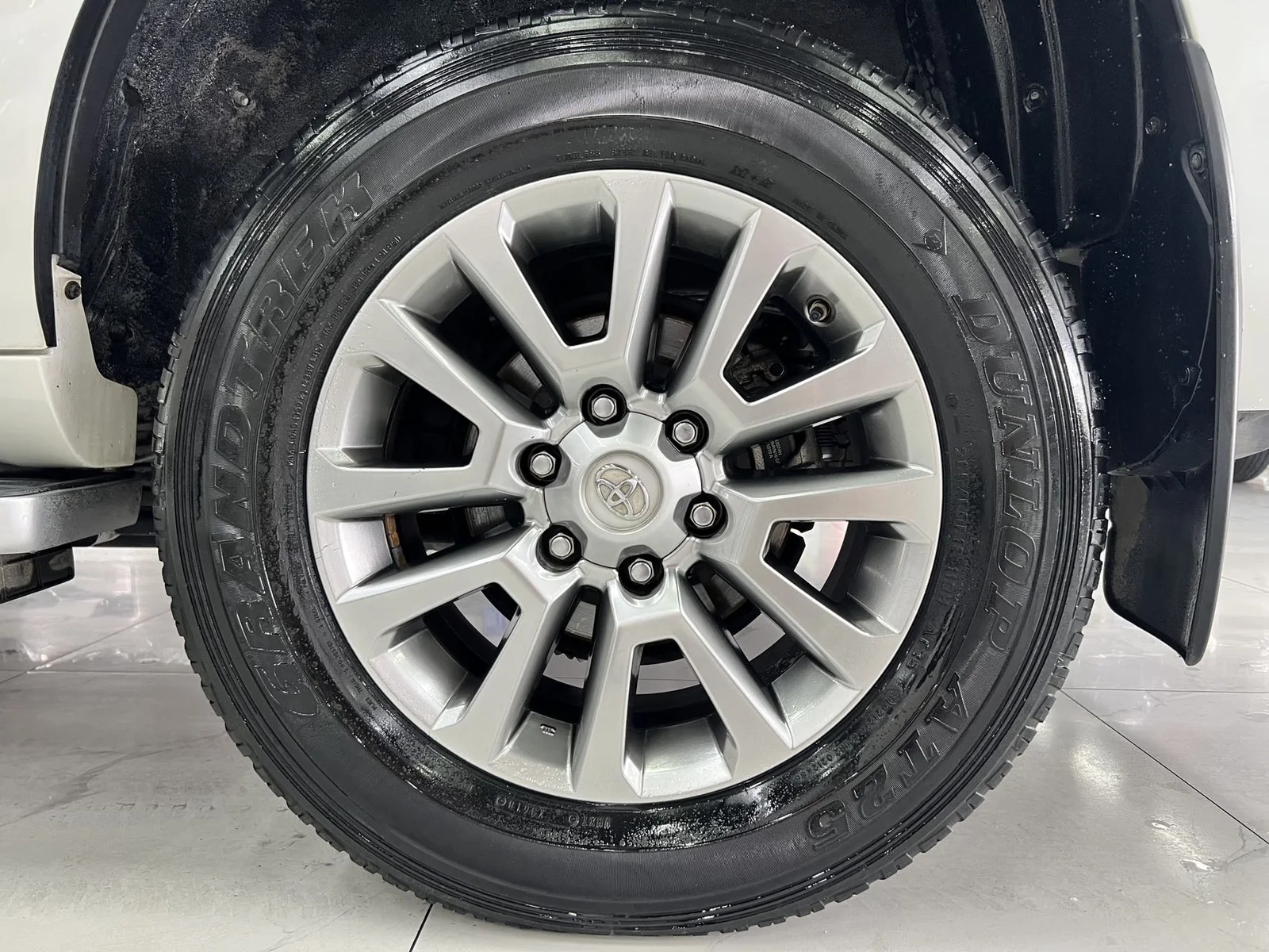 丰田 普拉多 2018款 3.5L 自动VX NAVI (060461) · 实拍 20