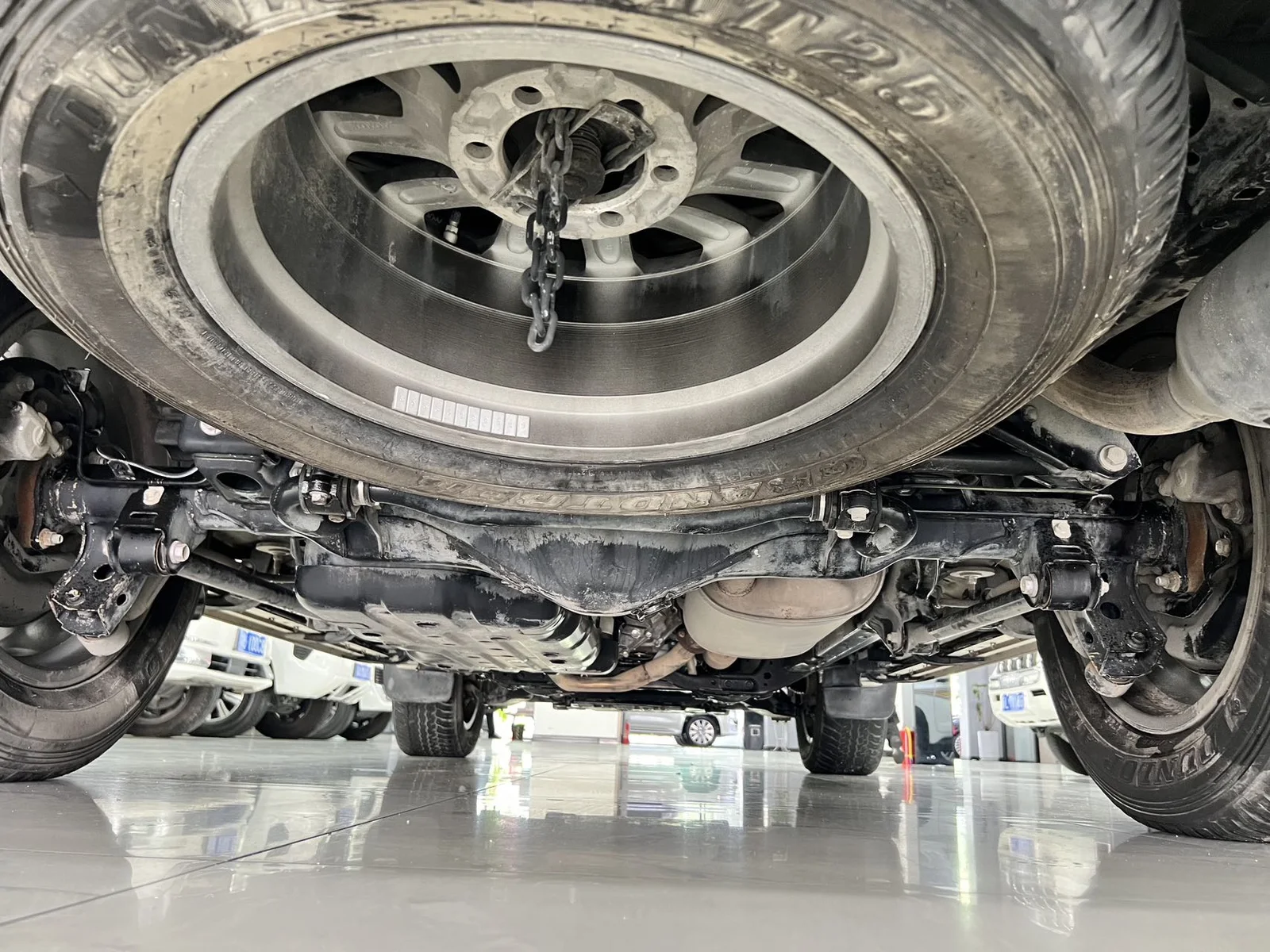 丰田 普拉多 2018款 3.5L 自动VX NAVI (060461) · 实拍 22