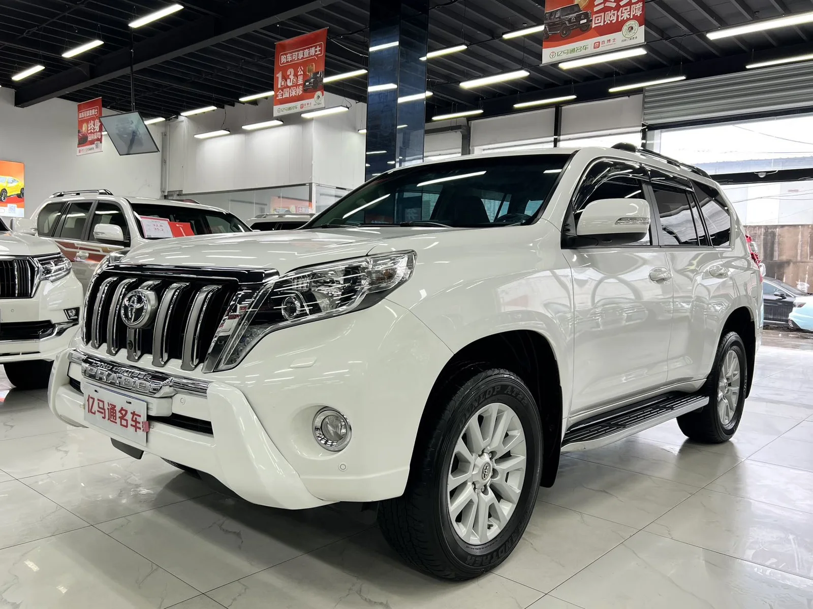 丰田 普拉多 2014款 4.0L 自动VX NAVI (090384)