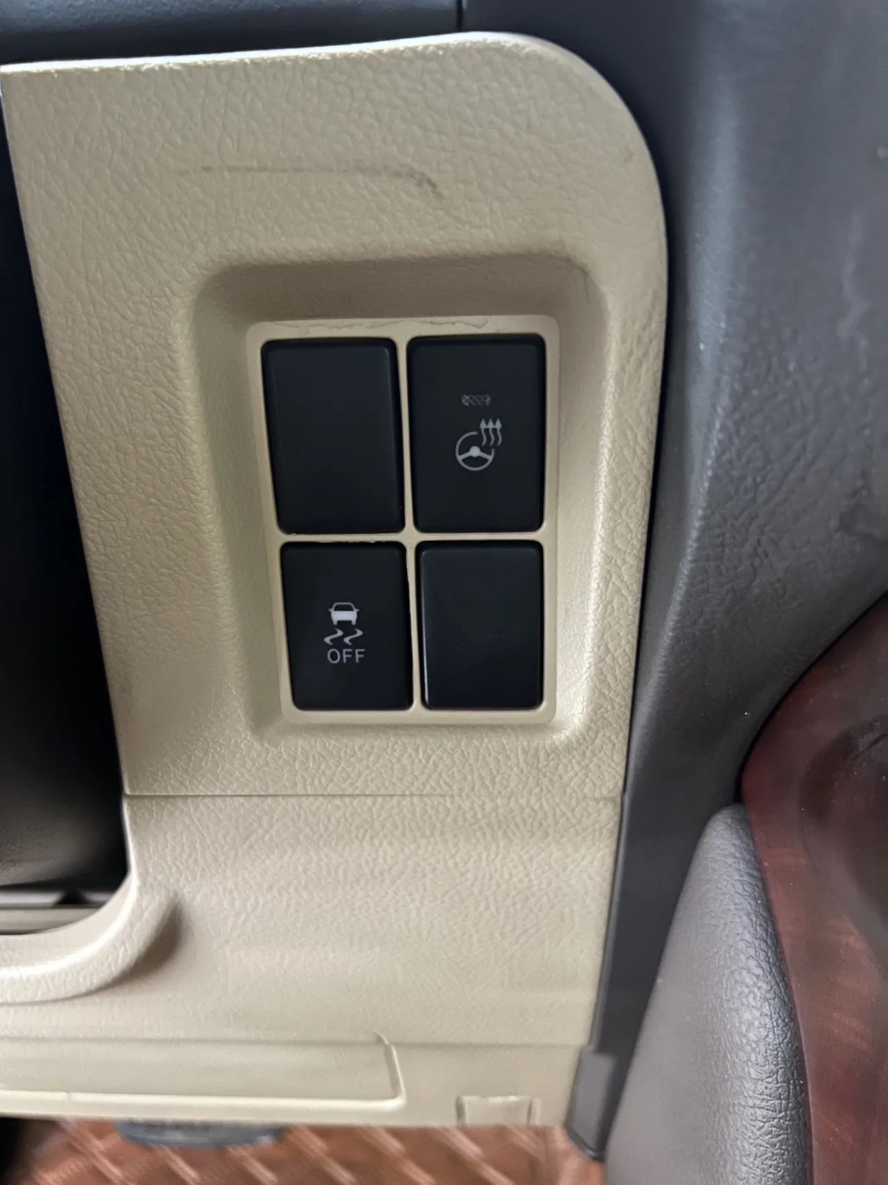 丰田 普拉多 2014款 4.0L 自动VX NAVI (090384) · 实拍 18