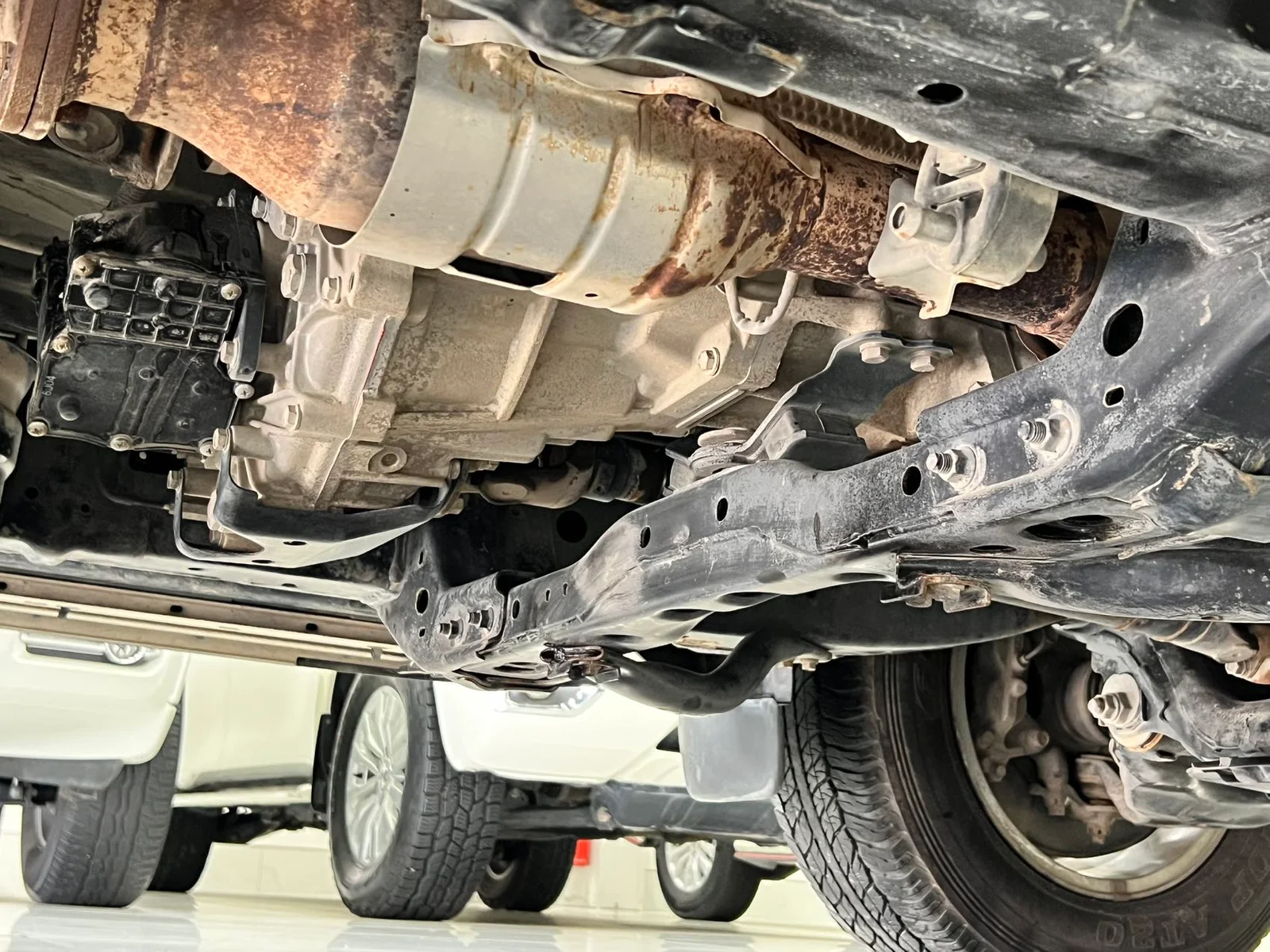 丰田 普拉多 2015款 2.7L 自动标准版 (028472) · 实拍 6