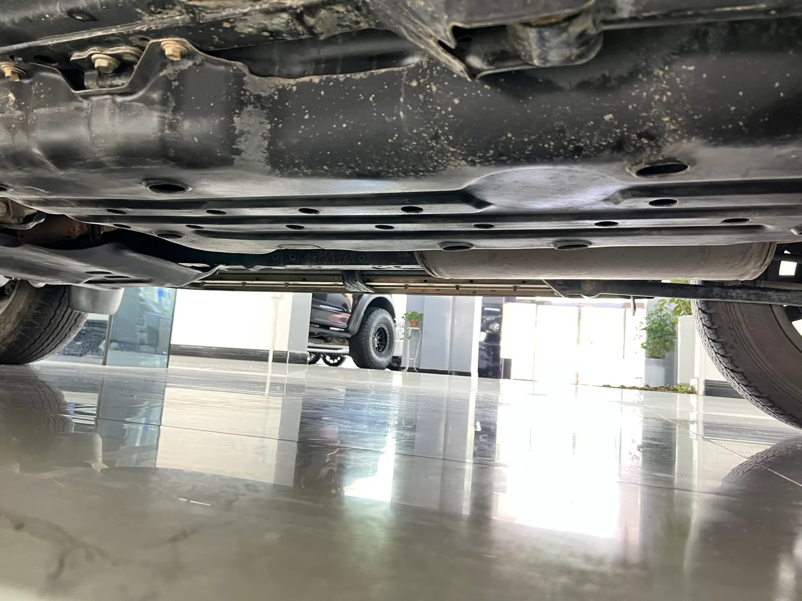 丰田 普拉多(进口) 2019款 4.0L GX-R 迪拜版 中东 (162732) · 实拍 18